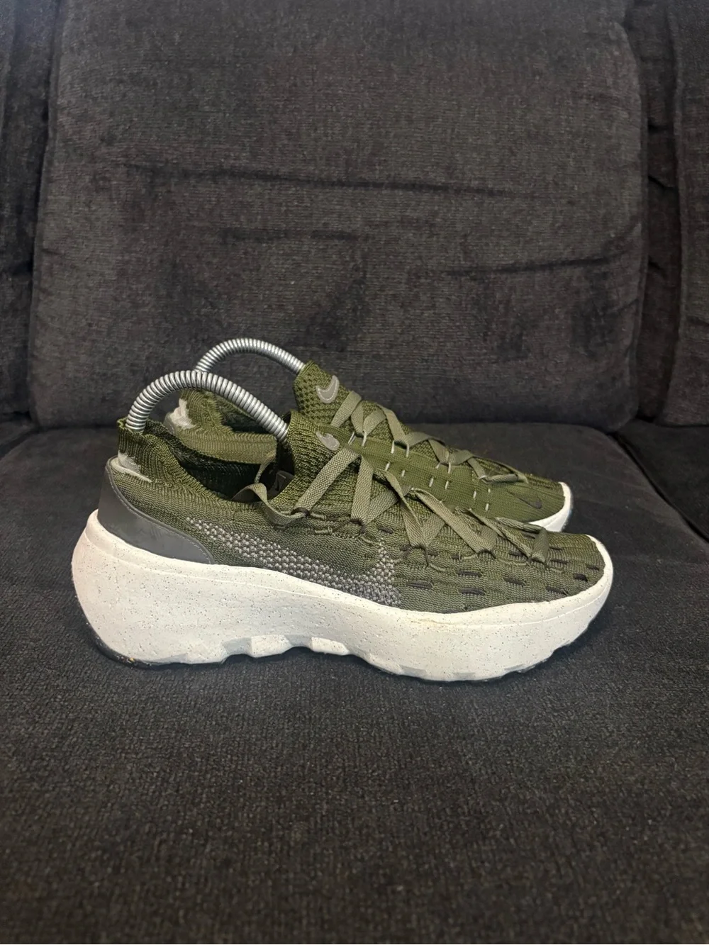 Nike Space Hippie 04 Shoes Womens Size 8.5 Green Crater Flyknit Sneakers Lace Up